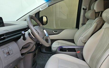 Hyundai Staria, 2022 год, 4 150 000 рублей, 8 фотография