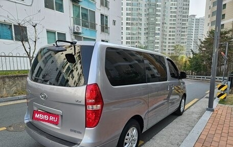 Hyundai Grand Starex Grand Starex I рестайлинг 2, 2021 год, 2 800 000 рублей, 5 фотография