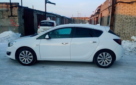 Opel Astra J, 2013 год, 800 000 рублей, 14 фотография
