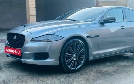 Jaguar XJ IV (X351), 2011 год, 1 740 000 рублей, 5 фотография