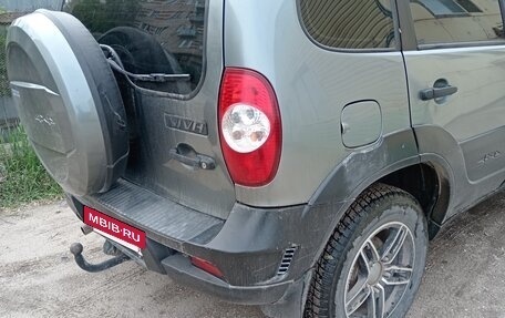 Chevrolet Niva I рестайлинг, 2011 год, 620 000 рублей, 2 фотография
