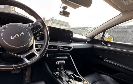 KIA K5, 2021 год, 2 200 000 рублей, 4 фотография