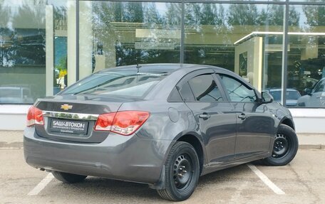 Chevrolet Cruze II, 2011 год, 550 000 рублей, 6 фотография