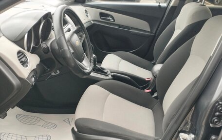 Chevrolet Cruze II, 2011 год, 550 000 рублей, 10 фотография