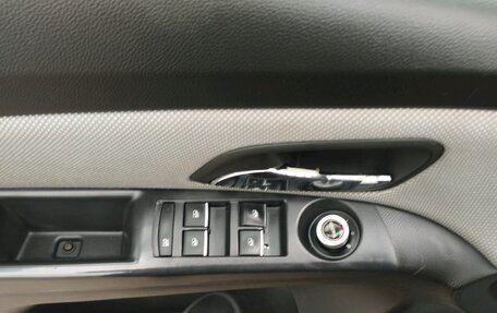 Chevrolet Cruze II, 2011 год, 550 000 рублей, 8 фотография