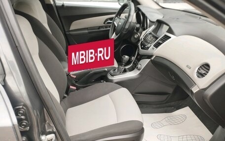 Chevrolet Cruze II, 2011 год, 550 000 рублей, 7 фотография