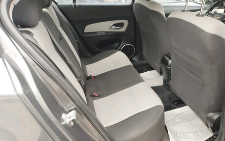 Chevrolet Cruze II, 2011 год, 550 000 рублей, 12 фотография