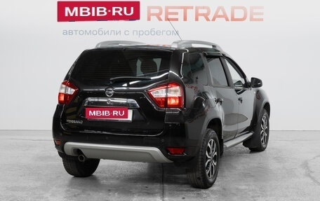 Nissan Terrano III, 2015 год, 977 000 рублей, 6 фотография