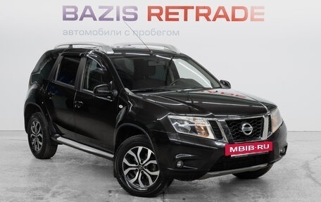 Nissan Terrano III, 2015 год, 977 000 рублей, 4 фотография