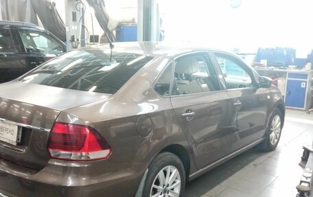 Volkswagen Polo VI (EU Market), 2015 год, 880 000 рублей, 3 фотография