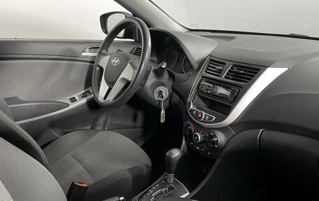 Hyundai Solaris II рестайлинг, 2011 год, 699 000 рублей, 11 фотография