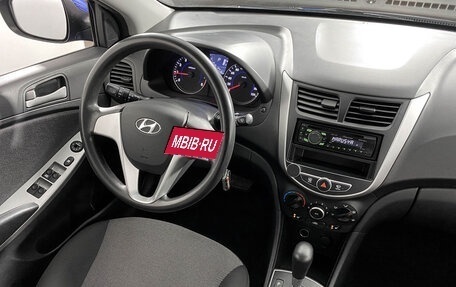 Hyundai Solaris II рестайлинг, 2011 год, 699 000 рублей, 19 фотография