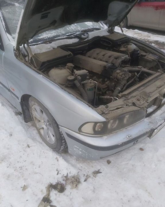 BMW 5 серия E39, 1997 год, 250 000 рублей, 1 фотография