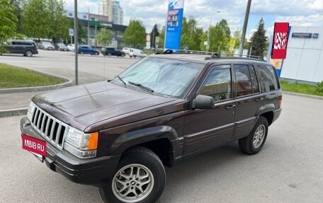 Jeep Grand Cherokee, 1995 год, 525 000 рублей, 2 фотография