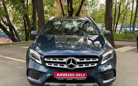 Mercedes-Benz GLA, 2019 год, 3 200 000 рублей, 2 фотография