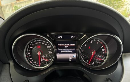 Mercedes-Benz GLA, 2019 год, 3 200 000 рублей, 26 фотография