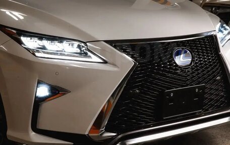 Lexus RX IV рестайлинг, 2018 год, 5 950 000 рублей, 6 фотография