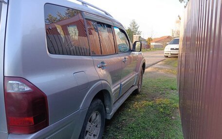 Mitsubishi Pajero III рестайлинг, 2006 год, 945 000 рублей, 6 фотография