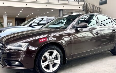 Audi A4, 2012 год, 1 300 000 рублей, 2 фотография