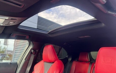 Lexus UX I, 2019 год, 3 150 000 рублей, 22 фотография