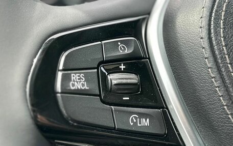 BMW 5 серия, 2018 год, 3 250 000 рублей, 21 фотография