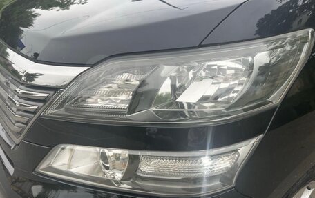 Toyota Vellfire I, 2011 год, 2 000 000 рублей, 15 фотография