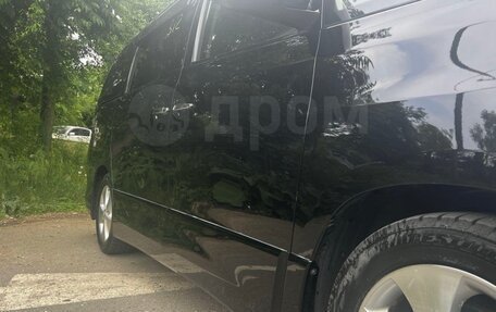 Toyota Vellfire I, 2011 год, 2 000 000 рублей, 16 фотография