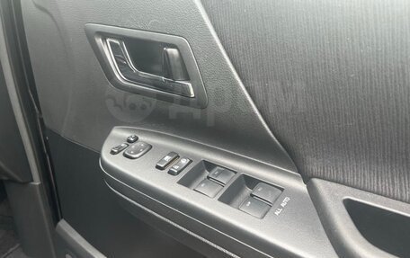 Toyota Vellfire I, 2011 год, 2 000 000 рублей, 20 фотография