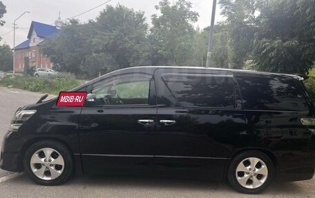 Toyota Vellfire I, 2011 год, 2 000 000 рублей, 9 фотография