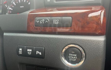 Toyota Vellfire I, 2011 год, 2 000 000 рублей, 24 фотография