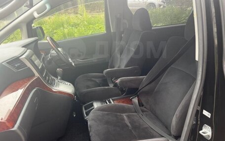 Toyota Vellfire I, 2011 год, 2 000 000 рублей, 26 фотография