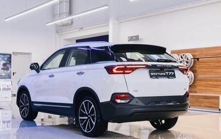 FAW Bestune T77, 2023 год, 2 100 000 рублей, 4 фотография