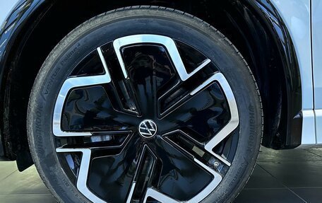 Volkswagen Tiguan, 2024 год, 4 817 000 рублей, 12 фотография