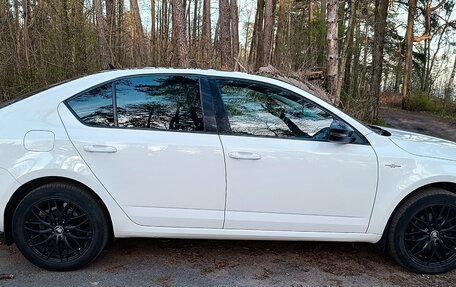 Skoda Octavia, 2017 год, 1 635 000 рублей, 8 фотография