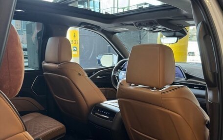 Cadillac Escalade V, 2022 год, 10 777 777 рублей, 7 фотография
