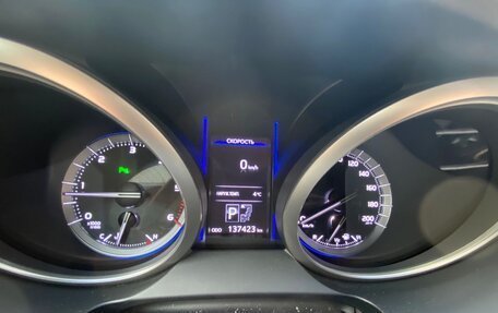 Toyota Land Cruiser Prado 150 рестайлинг 2, 2016 год, 4 299 999 рублей, 2 фотография