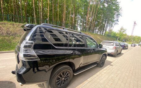 Toyota Land Cruiser Prado 150 рестайлинг 2, 2016 год, 4 299 999 рублей, 9 фотография