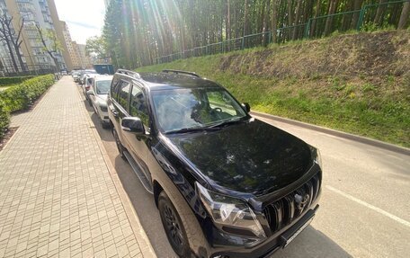 Toyota Land Cruiser Prado 150 рестайлинг 2, 2016 год, 4 299 999 рублей, 11 фотография