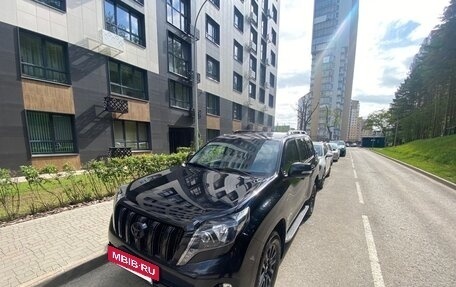 Toyota Land Cruiser Prado 150 рестайлинг 2, 2016 год, 4 299 999 рублей, 3 фотография