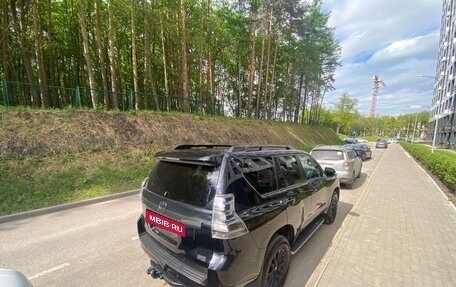 Toyota Land Cruiser Prado 150 рестайлинг 2, 2016 год, 4 299 999 рублей, 17 фотография