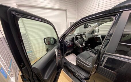 Toyota Land Cruiser Prado 150 рестайлинг 2, 2016 год, 4 299 999 рублей, 39 фотография