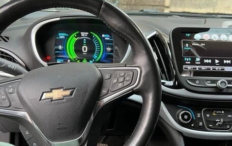 Chevrolet Volt II, 2017 год, 1 050 000 рублей, 10 фотография