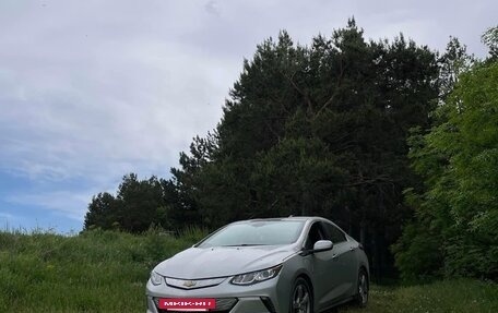 Chevrolet Volt II, 2017 год, 1 050 000 рублей, 16 фотография