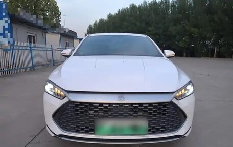 BYD Qin, 2021 год, 1 320 000 рублей, 2 фотография