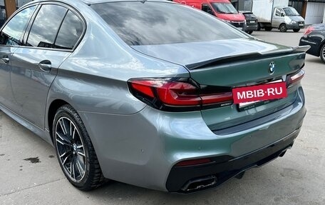 BMW 5 серия, 2019 год, 4 200 000 рублей, 3 фотография