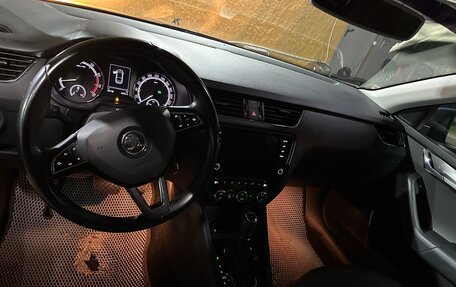 Skoda Octavia, 2018 год, 1 500 000 рублей, 6 фотография