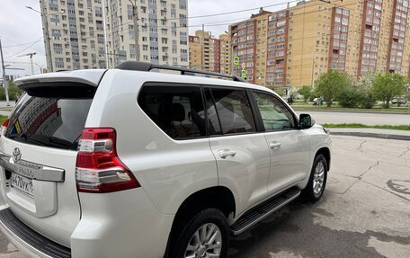 Toyota Land Cruiser Prado 150 рестайлинг 2, 2016 год, 4 890 000 рублей, 8 фотография
