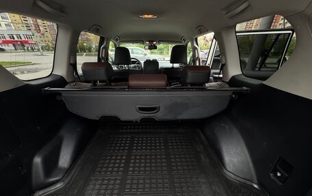 Toyota Land Cruiser Prado 150 рестайлинг 2, 2016 год, 4 890 000 рублей, 27 фотография