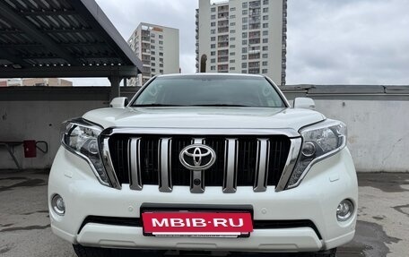 Toyota Land Cruiser Prado 150 рестайлинг 2, 2016 год, 4 890 000 рублей, 15 фотография