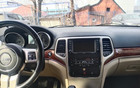 Jeep Grand Cherokee, 2011 год, 1 590 000 рублей, 25 фотография